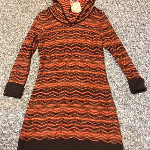 Prana Dresses & Skirts - NWT PraNa hooded sweater dress Large beautiful!